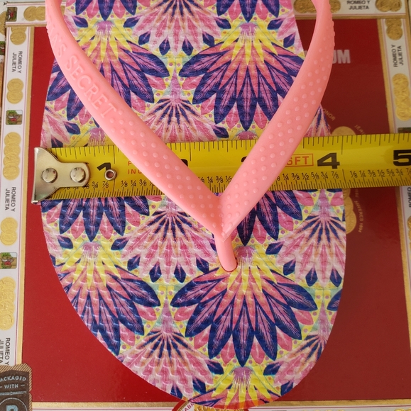 Victoria's Secret Boho Floral Sandals Size: 8.5 Flip Flop, Beach & Casual NWT - Picture 8 of 12